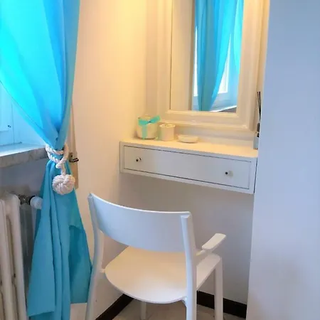 Vatican Flowers Ii Apartment *