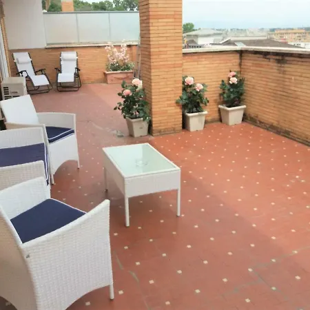 Vatican Flowers Ii Apartment